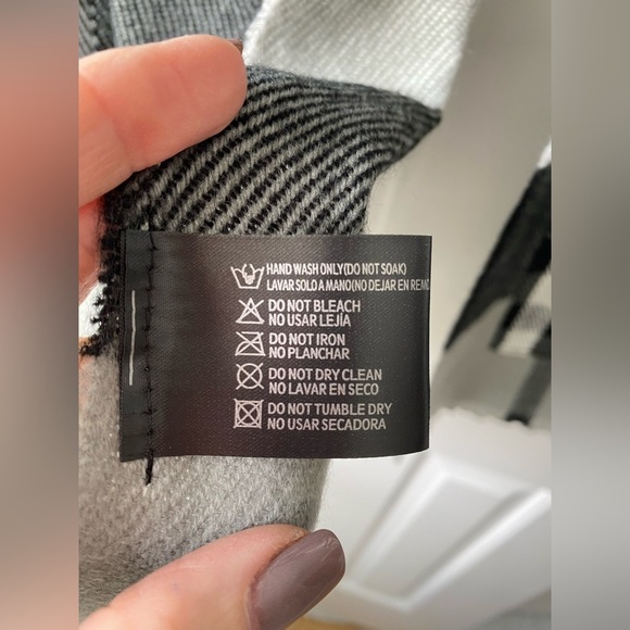 Buffalo Plaid Shawl Jacket OS - Picture 3 of 6